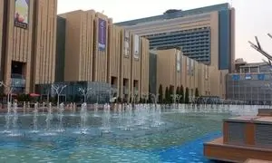 ایران‌مال در آستانه بحران مالی