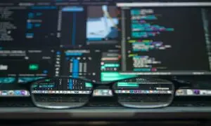 برنامه‌نویسی کدوکدیل با حمایت دیوار