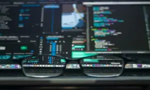 برنامه‌نویسی کدوکدیل با حمایت دیوار