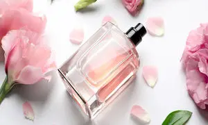 پیشنهاد ویژه روژا شاپ برای خرید عطر روز مادر در بلک فرایدی ۱۴۰۴
