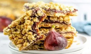 رونمایی از انرژی‌ بارهای انجیری با طعم پسته و بادام در نمایشگاه شیرینی و شکلات