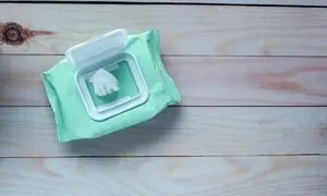 دستمال مرطوب بهداشتی؛ راهکاری برای ارتقای سلامت زنان