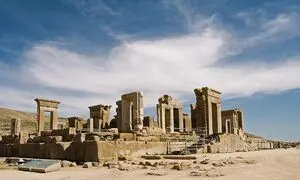 صنعت گردشگری در یکی از سخت‌ترین دوره‌های خود قرار دارد