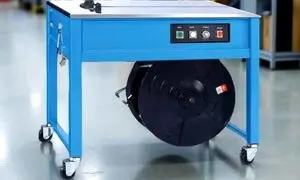 چالش‌های بسته‌بندی صنعتی در ایران و نقش کلیدی دستگاه‌های تسمه‌کش در افزایش بهره‌وری