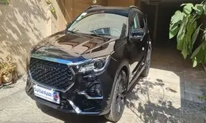 فیدلیتی در رقابت با شاسی‌بلندهای میلیاردی بازار