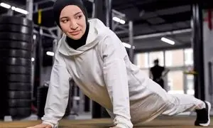 مراقبت از پوست بعد از باشگاه؛ چرا بدن به پاکسازی فوری نیاز دارد؟