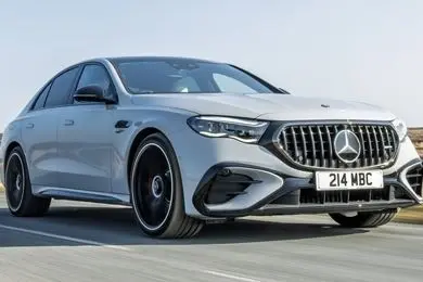 تخت گاز بنز و بی ام و در فهرست ارزشمندترین برندهای اروپا در سال 2025