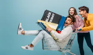 تخفیف‌ های ویژه اسنپ‌ شاپ برای پسران در بلک‌ فرایدی ۱۴۰۴