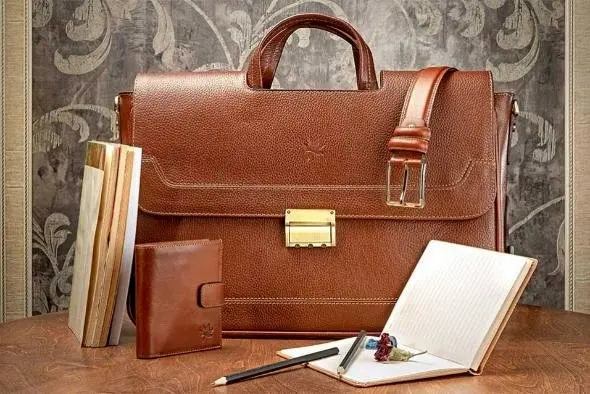 بهترین هدیه سازمانی برای اینکه برندتان در ذهن بماند