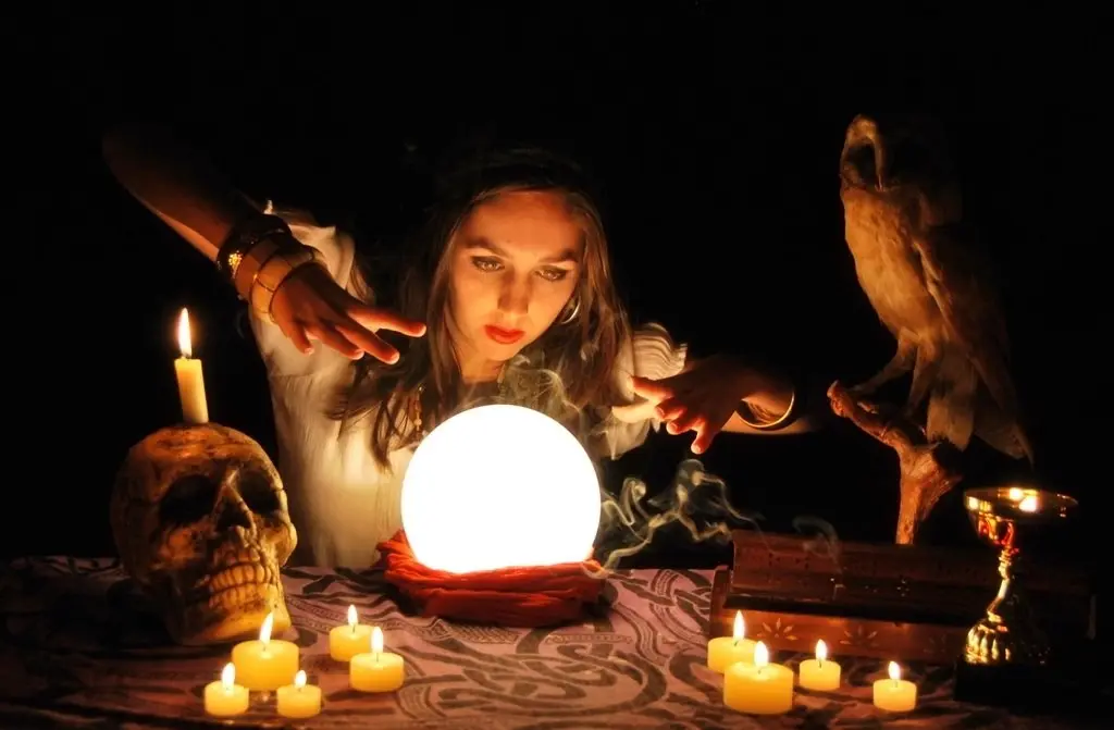 مسیر دعانویسی از کوچههای تهران به فضای اینترنت رفت