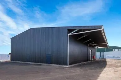 تحلیل هزینه ساخت سوله‌های صنعتی در سال ۱۴۰۴؛ متر مربعی چند؟