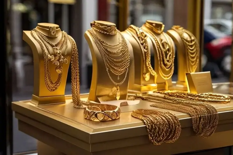چه عواملی باعث گران شدن طلا شد؟ 