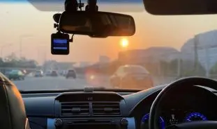 دوربین ثبت وقایع خودرو تضمینی برای گرفتن کامل خسارت از بیمه‌ های شخص ثالث و بدنه