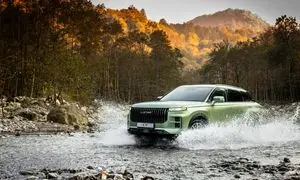 پیش‌فروش کراس‌اوور لوکانو L7 با پیش‌پرداخت ۲/۳۶ میلیارد تومان آغاز شد