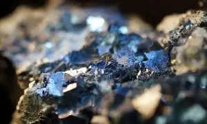 نتایج بررسی‌های فارابی از کانی‌های غیرفلزی