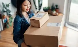 چگونه با استفاده از افزونه‌های ووکامرس، فرآیند ارسال را ساده تر کنیم؟