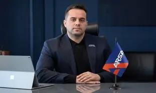 تبدیل آرسا مدیکال از یک واردکننده تجهیزات پزشکی به تولید کننده این محصولات 