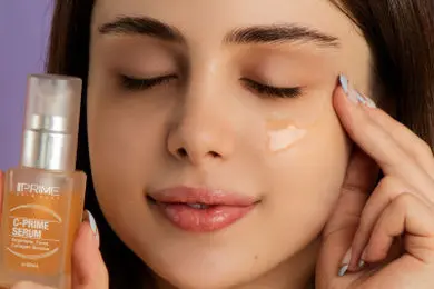 4 سرم که برای جوان ماندن پوست صورت ضروری است
