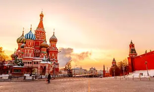 دوره پادفک چیست و چه نقشی در مسیر تحصیل در روسیه دارد؟