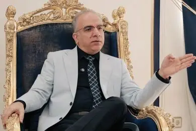 حفره‌ها و شکاف‌ها در اقتصاد فرسوده