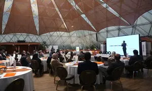 بازاندیشی در مسیر تجربه مشتری در صنعت خودرو