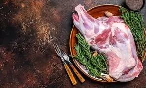 5 خورشت ایرانی با گوشت تکه ای که مناسب شام و ناهار است