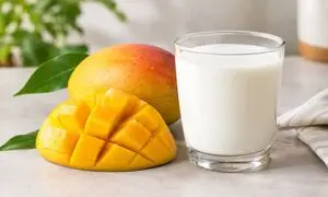 طعم تازه رامک با شیر ماچا انبه