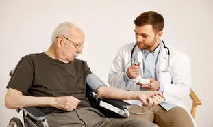 به جای احساس گناه از والدین سالمند در خانه آگاهانه مراقبت کنیم