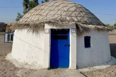 ساخت 12 خانه توسط تاج‌گلد برای کپرنشینان جازموریان