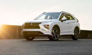 نگاهی به شرایط فروش اقساطی خودرو میتسوبیشی اکلیپس کراس 