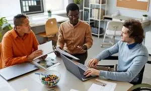 برگزاری دوره مدیریت مبتنی بر داده و شواهد برای تحول دیجیتال