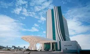 هتل آریا کیش؛ اقامت لاکچری در اولین هتل سبز ایران و نزدیک‌ترین هتل به دریا 