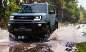 نسل جدید تویوتا FJ کروزر معرفی شد
