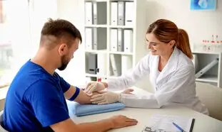 آیا می‌توان به نتایج آزمایش در منزل به اندازه بیمارستان اعتماد کرد؟