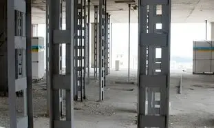 نقش حیاتی وال پست در مقاوم‌سازی دیوارها و ایمنی ساختمان