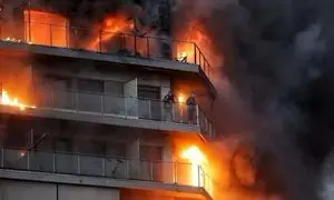 حریق به جان پاساژ آلومینیوم خیابان جمهوری افتاد