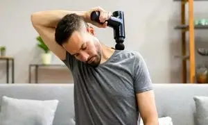 ۳ ماساژور کاربردی برای رفع خستگی روزهای کاری