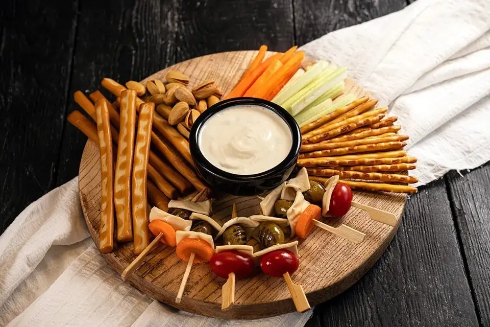 کالین وارد صنعت رستوران‌داری شد