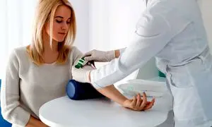کدام آزمایش‌‌های تخصصی توسط هومکا در منزل قابل ارائه است؟
