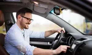 3 ماشین اقتصادی کافه رنت برای سفرهای جاده ای