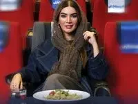 ​زر ماکارون پرده‌ی سینما را به پاستا پارتی تبدیل کرد