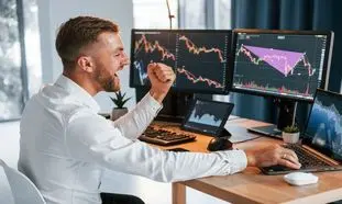 بهترین کارشناسان برای دریافت مشاوره سرمایه گذاری در ارز دیجیتال