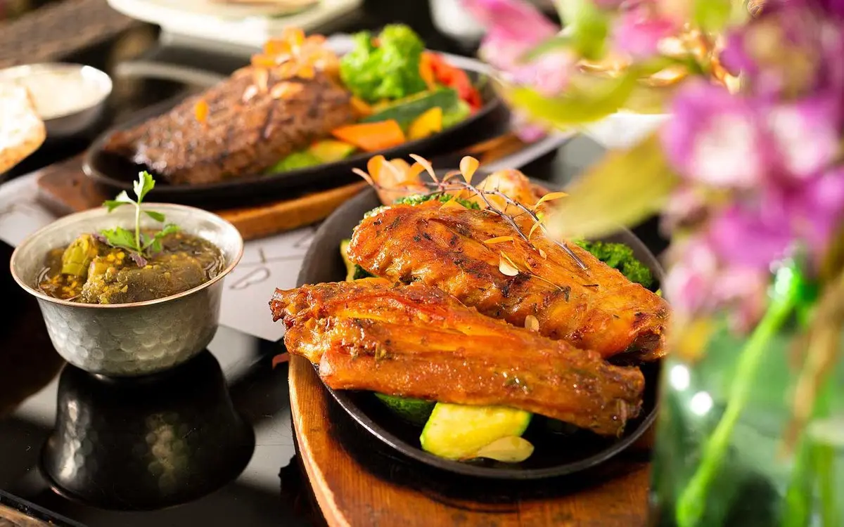 بهترین رستوران های اطراف حرم امام رضا کدام است؟