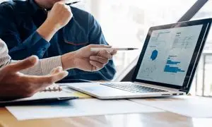 چرا مشاوره تخصصی در بازار ارز دیجیتال ضروری است