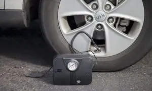 پمپ باد خودکار؛ وسیله‌ای کاربردی برای سفرهای جاده ای طولانی