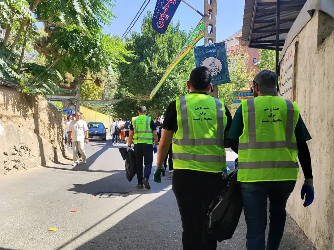 حرکتی برای زمین؛ پاکسازی طبیعت درکه با مشارکت داوطلبانه کارکنان گروه ادمیرال