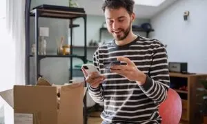 خرده‌فروشی آنلاین و بازار ۸۸.۸ همتی اینستاگرام