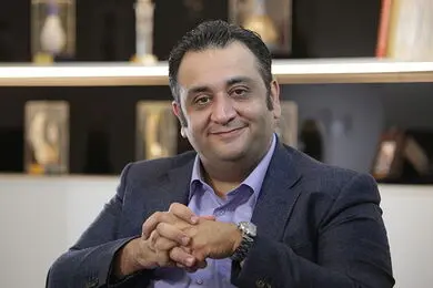 نمی‌توان با الگوی سوئیس اقتصاد ایران را مدیریت کرد
