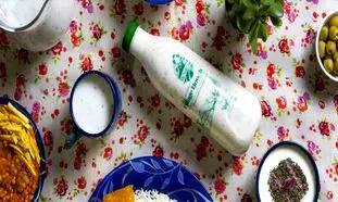 حضور آقای طبیعی، نخستین تولیدکننده لبنیات ارگانیک ایران در نمایشگاه ارگانیک ۱۴۰۴
