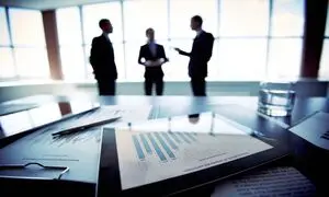 مدیران از راهکارهای عبور کسب‌وکارها از اقتصاد پرریسک گفتند